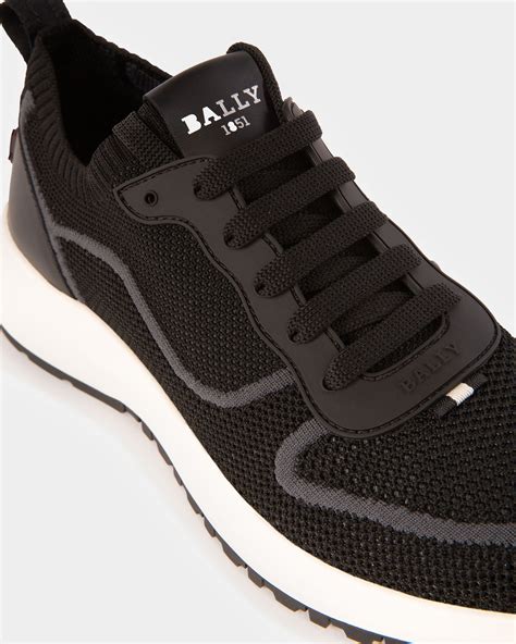 Men's Davyn Mesh And Leather Sneakers In Black.